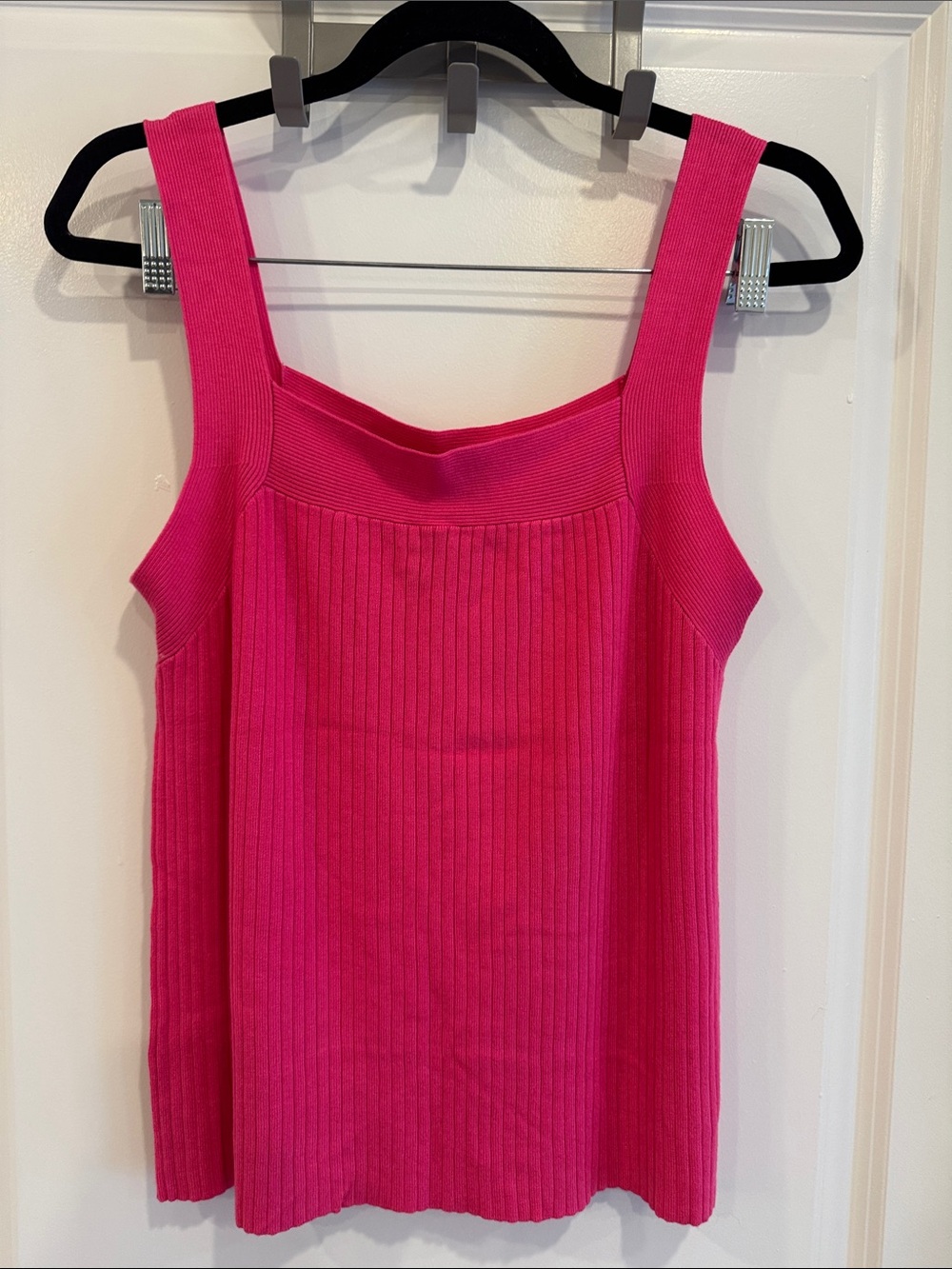Ann Taylor Tank - Picture 2 of 4